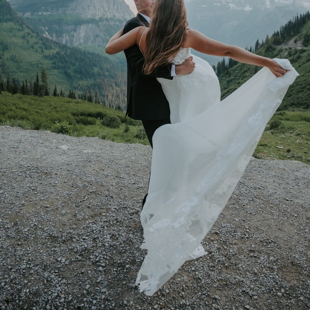 Lillian West 66200 Wedding Dress - Picture 4 of 5